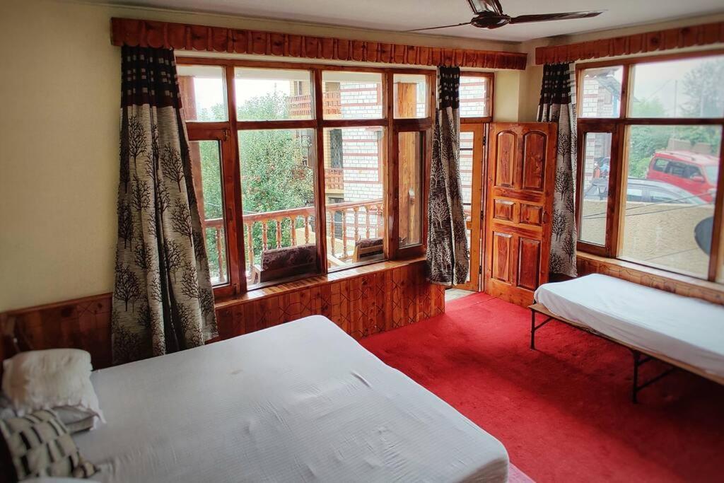 Aroma Taru Villa / Cottage ,Manali Manāli Exterior foto